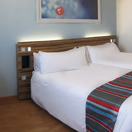 Hotel Travelodge Valencia Aeropuerto
