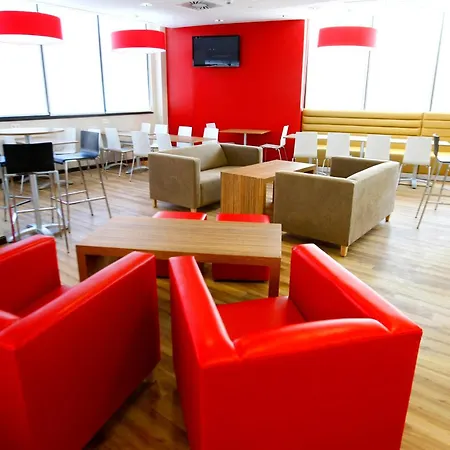 酒店 瓦伦西亚机场旅程住宿