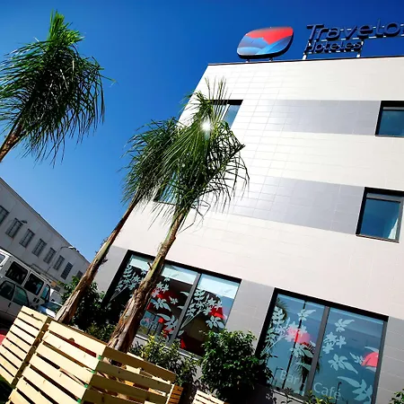 Travelodge Valencia Aeropuerto Hotel Manises
